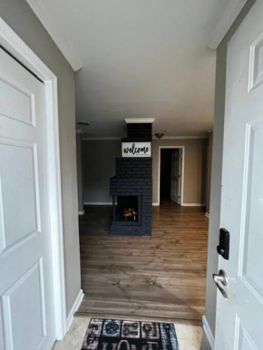 Modern 3 Bedroom Ranch House
